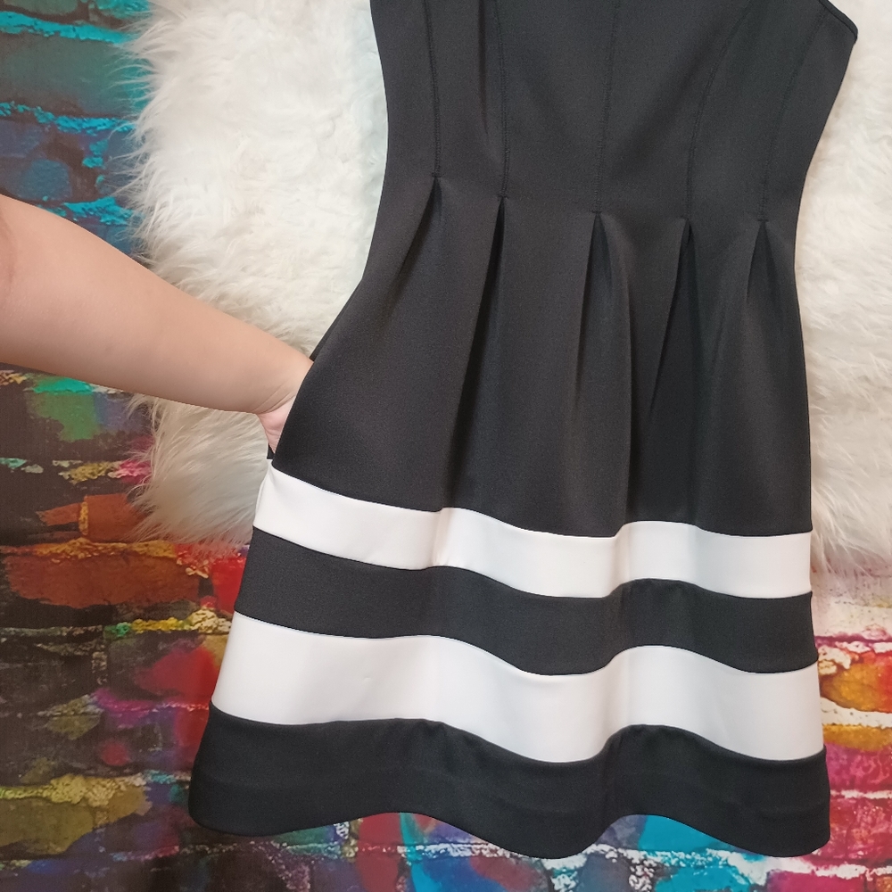 Apt.9 Black and White Striped Sleeveless A-line Dress Size M - Picture 6 of 9